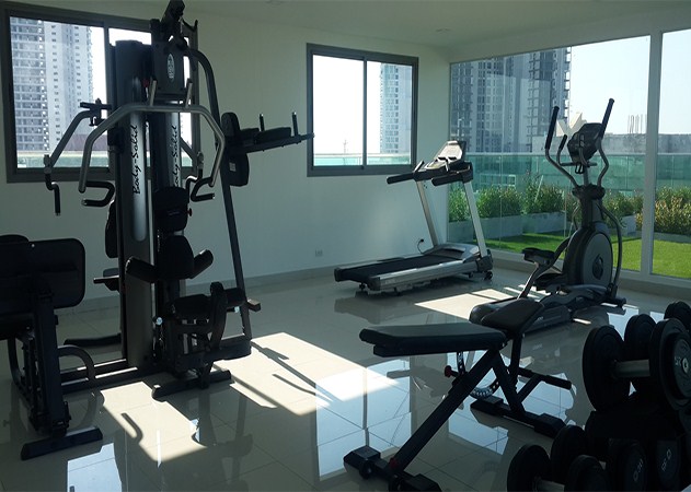Club Royal Gym Club Royal Gym