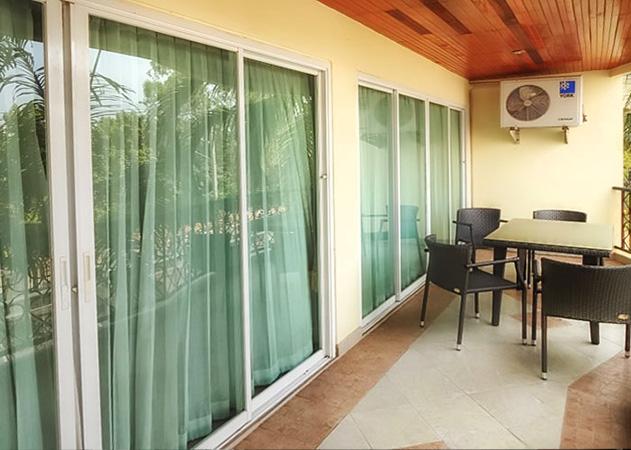 Condo Jomtien - large balcony