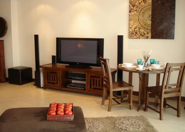 The Residence Condo Studio - t.v. The Residence Condo Studio - t.v.