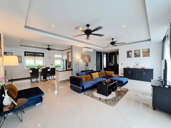 House For And Pattaya East Or A Condo Villa With My Place S Als