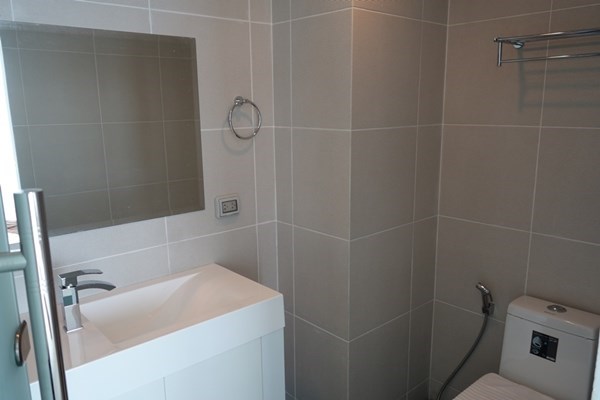 Club Royal -Only 47,000 baht/Sq.m. - Condominium - Na Kluea - Naklua