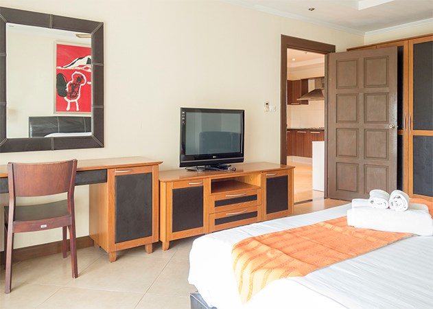 CONDO FOR SALE NEAR PATTAYA CONDO FOR SALE NEAR PATTAYA